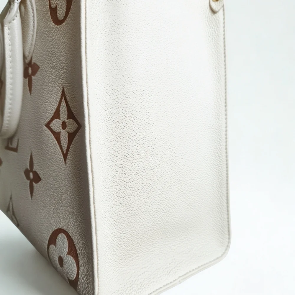 Louis Vuitton Onthego MM Giant Empreinte | Creme & Rose Trianon | Excellent